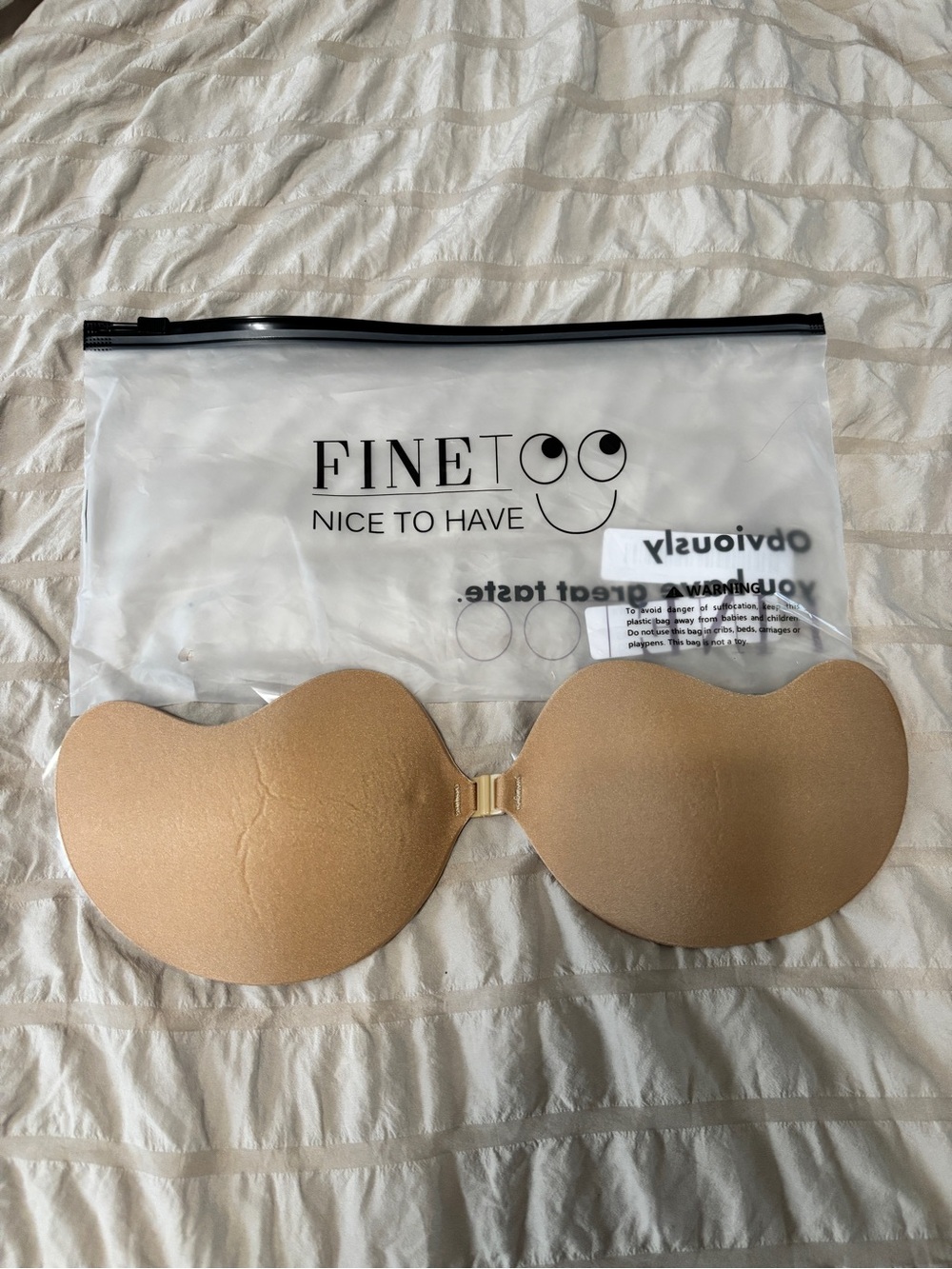 Finetoo Strapless Adhesive Nude Bra - Backless Sticky Bra size C NWT